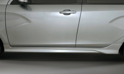 Накладки на пороги "Xmug 2" Лада Веста (Седан, SW)