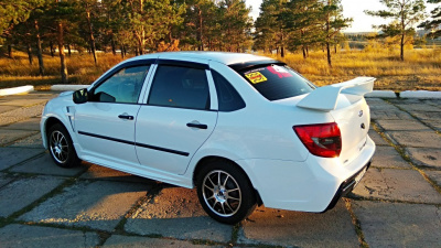 Спойлер "Флагман" LSD Лада Гранта