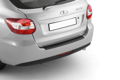 Накладка на задний бампер (черное тиснение) Лада Гранта лифтбек 2014-