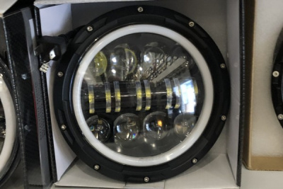 Диодные фары Лада 4х4