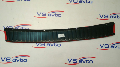 Накладка-порожек заднего бампера Лада Гранта (седан)