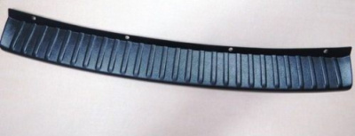 Накладка-порожек заднего бампера Лада Гранта (седан)