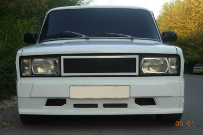 Бампер стеклопластиковый передний "AVR" ВАЗ 2105, 2107