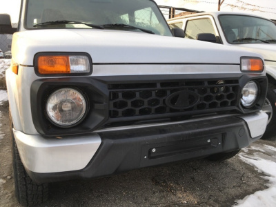 Решетка радиатора «Titan» Лада 4х4 (покрытие Raptor)