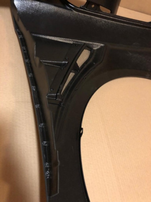 Крылья пластиковые LSD (передние) Лада Веста