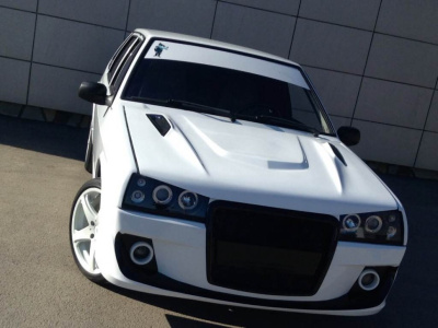 Капот "iRobot" ВАЗ 2108, 2109, 21099 (под окраску)