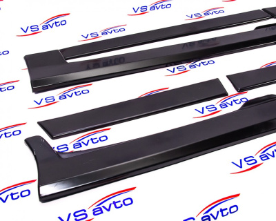 Накладки на пороги с накладками низа дверей "Миллер" LSD ВАЗ 2110-2112