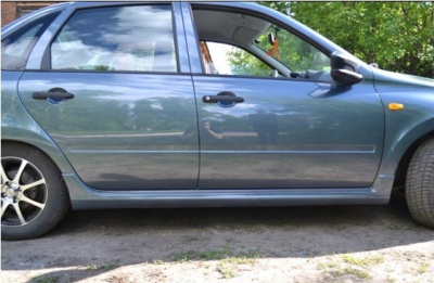 Накладки порогов "Спорт" LSD Лада Гранта