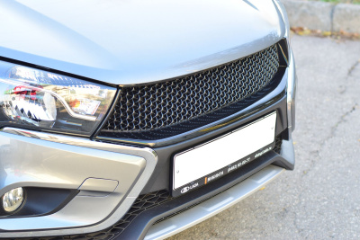 Решетка радиатора (ABS) LADA Vesta (Exclusive/Luxe) 2015- 2022 (LVE112802)
