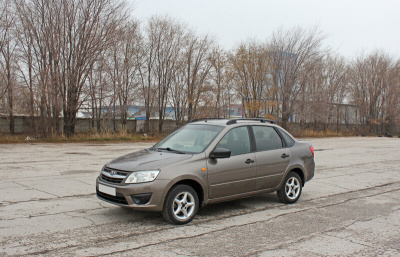 Рейлинги (черные) для автомобиля LADA GRANTA Седан (2011- ), LADA KALINA Седан (2004-2011), Datsun on-DO (2014- ) с боковым резьбовым креплением под багажники АПС (0217-РК-02)