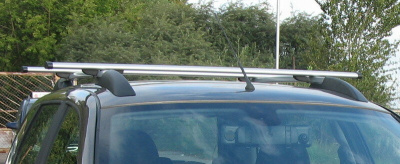 Багажники АЭРО с креплением "СКОБА" на рейлинги с просветом, серые, 1200 мм (2030-А12-05-11)