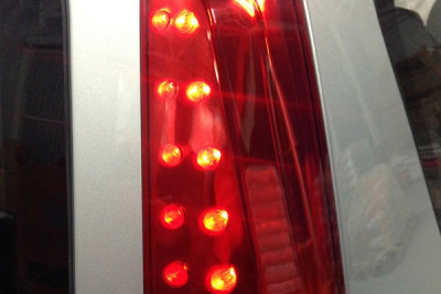 Дополнительные светодиодные задние фонари Лада Ларгус (новый дизайн)