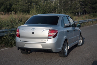 Бампер задний "Sniper Sport" без вставок Лада Гранта