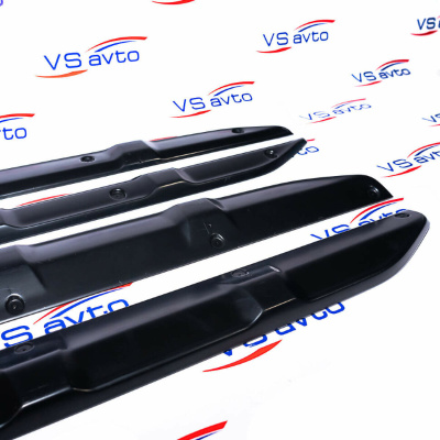 Накладки на пороги "Xmug 2.0" Лада Веста SW Cross