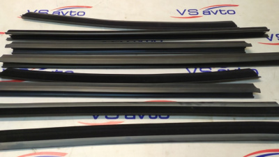 Бархотки стекла внутренние + наружные ВАЗ 2111