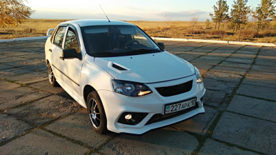 Капот стеклопластиковый «DTM» Лада Гранта, Калина 2 (под окраску)