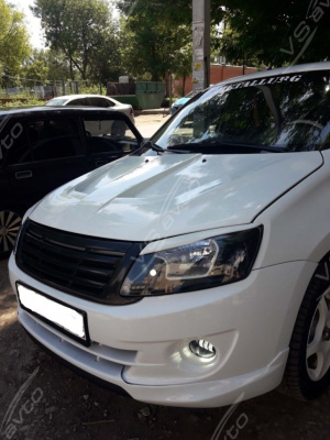 Решетка (маска) радиатора "Phoenix" Лада Гранта