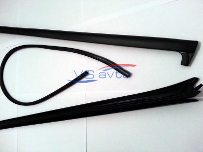 Накладки (окантовка) ветрового окна (наружные) ВАЗ 2110-2112, Лада Приора