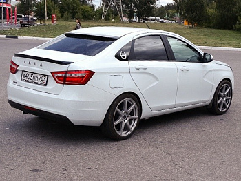 Спойлер «Apache» заднего стекла LADA Vesta (с 2015 г.в.)