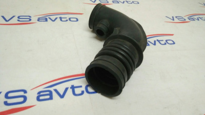 Шланг корпуса дроссельной заслонки (дросселя) Шевроле Нива