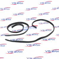 Уплотнитель двери верхний (водосток) Лада Приора